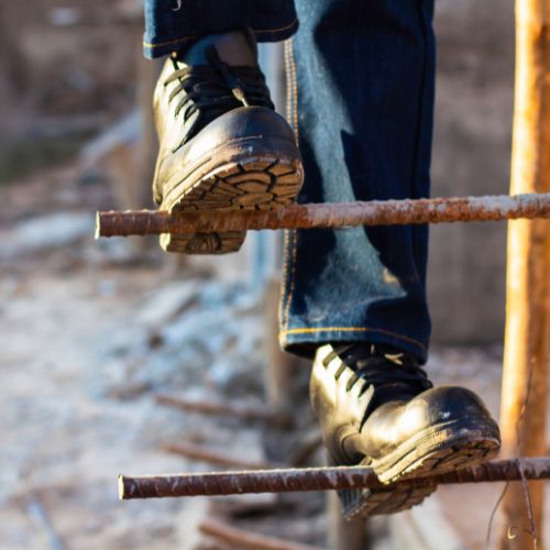 Pusat Sepatu Safety Terdekat